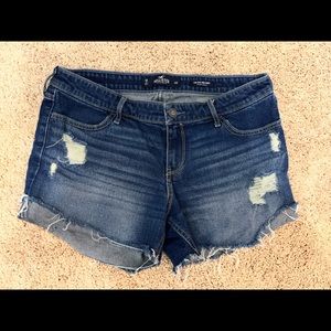 Hollister Low Rise Midi Short💙